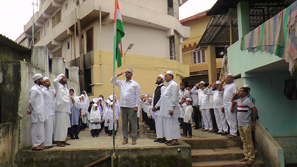 ನೂರುಲ್ ಇರ್ಷಾದ್ ಅರಬ್ಬಿ ಮದರಸದಲ್ಲಿ 71ನೇ ಸ್ವಾತಂತ್ರ್ಯತ್ಸೋವ